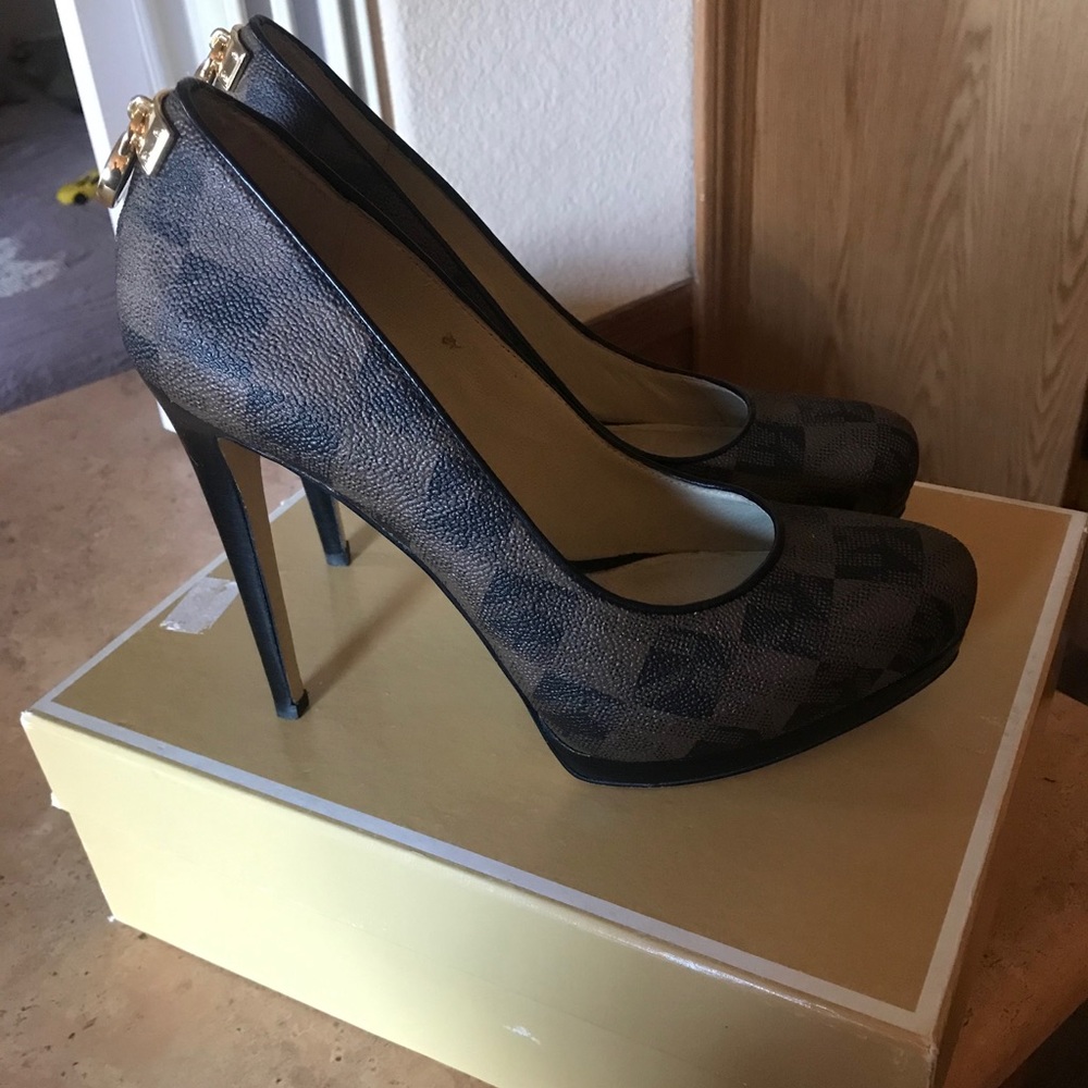 Michael Kors High Heels